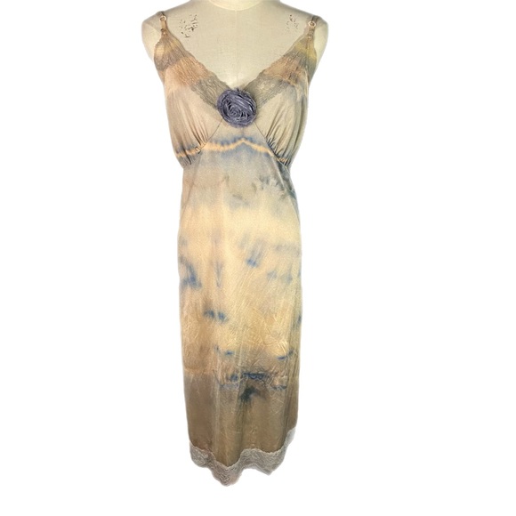 Vintage size 18/20 hand dyed slip - Picture 1 of 13